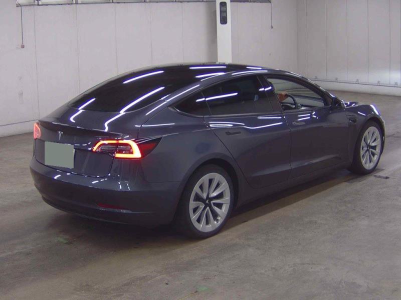 2021 Tesla Model 3 SR+