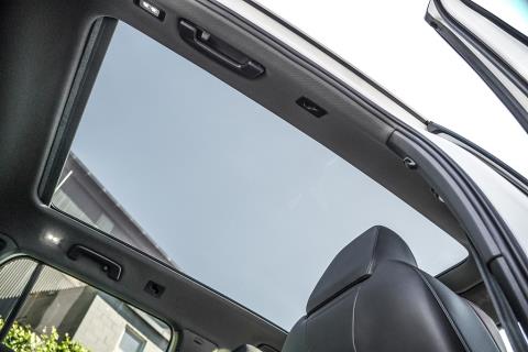 2023 Volkswagen ID.4 Pro 82kWh - Thumbnail