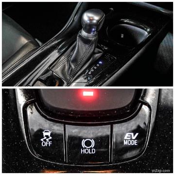 2019 Toyota C-HR Hybrid - Thumbnail