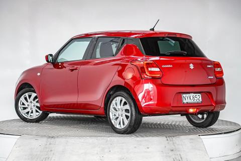 2021 Suzuki Swift GLX Hybrid - Thumbnail