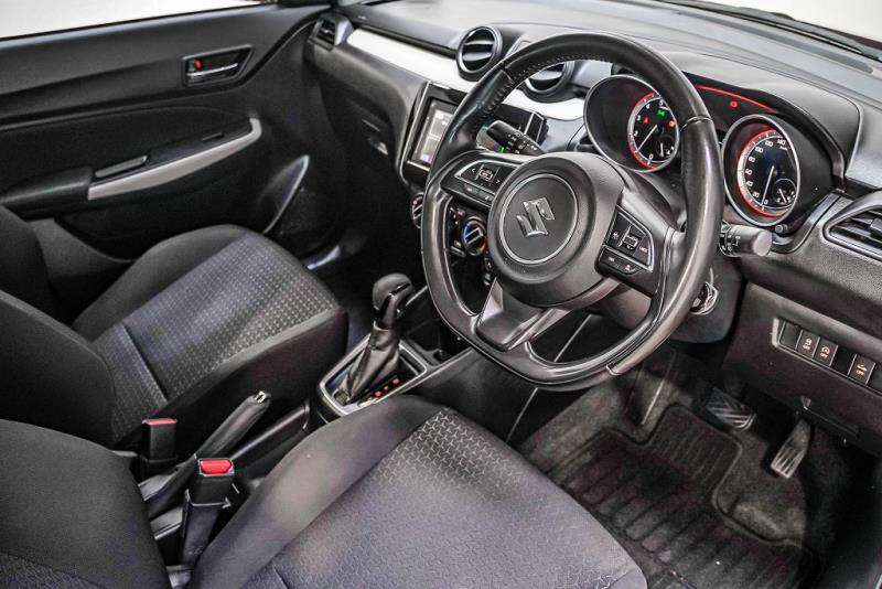 2021 Suzuki Swift GLX Hybrid