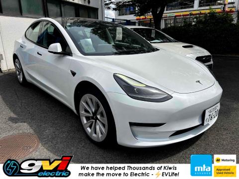 2021 Tesla Model 3 Long Range - Thumbnail