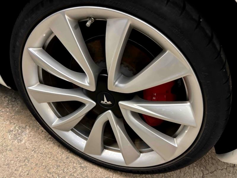 2019 Tesla Model 3 Performance