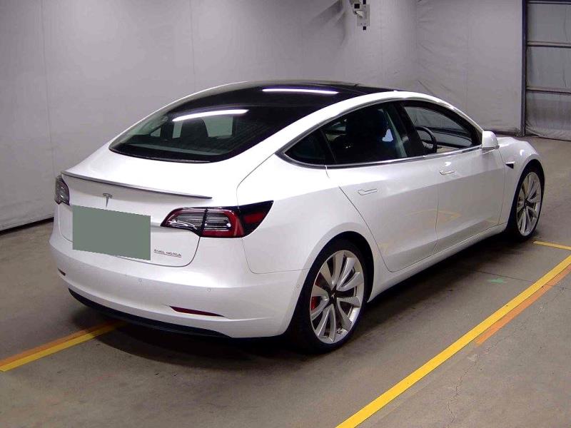 2019 Tesla Model 3 Performance