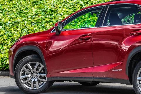 2015 Lexus NX 300h - Thumbnail