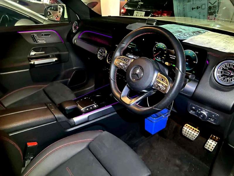 2022 Mercedes Benz EQB 250 AMG