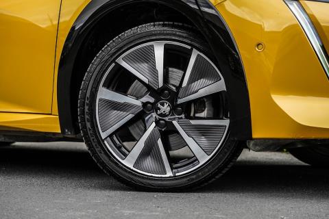 2022 Peugeot e-208 GT Line EV - Thumbnail
