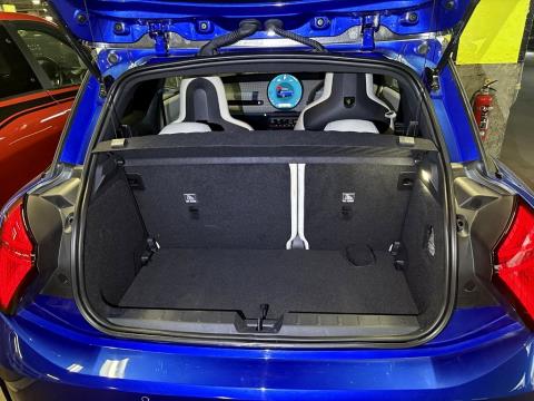 2024 Mini Cooper SE Electric - Thumbnail