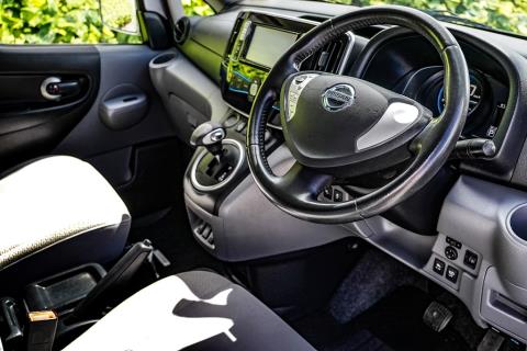 2015 Nissan e-NV200 7 Seater - Thumbnail