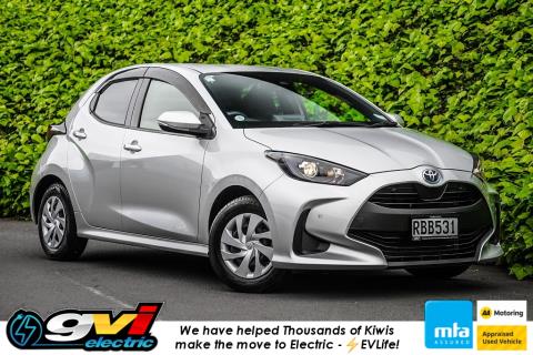 2020 Toyota Yaris Hybrid / Vitz