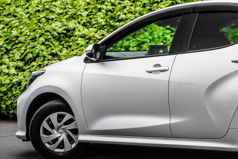 2020 Toyota Yaris Hybrid / Vitz - Thumbnail