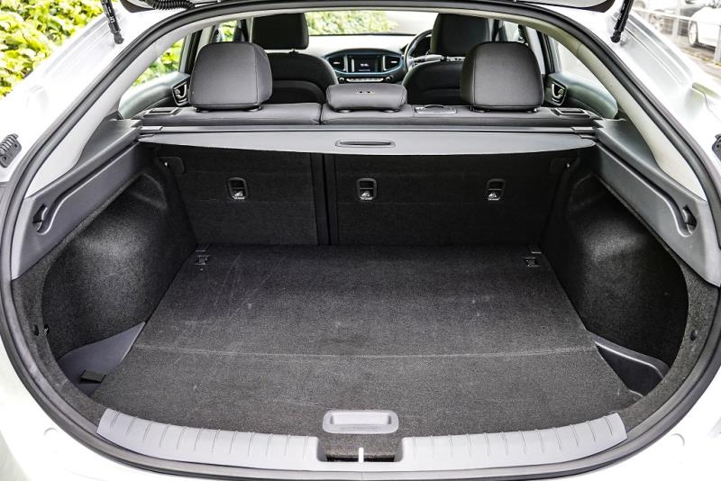 2019 Hyundai IONIQ Hybrid