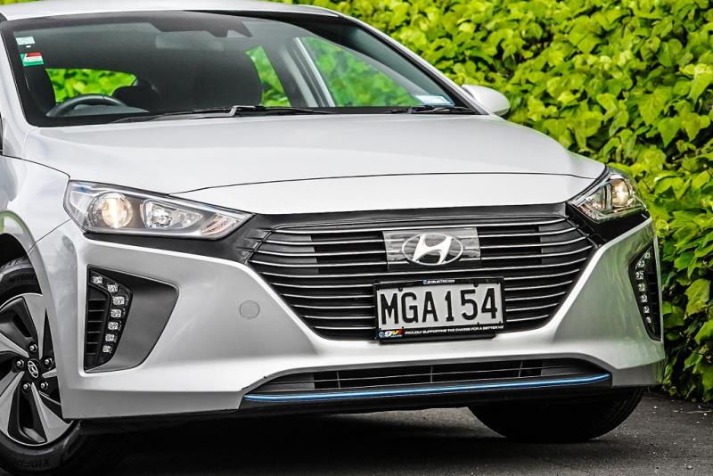 2019 Hyundai IONIQ Hybrid
