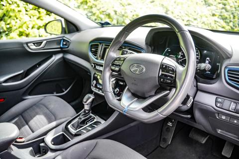 2019 Hyundai IONIQ Hybrid - Thumbnail