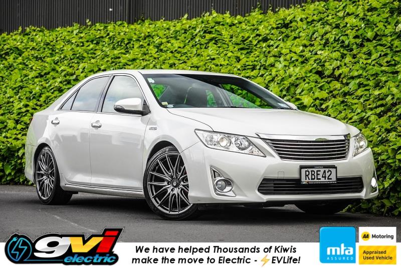 2013 Toyota Camry Hybrid