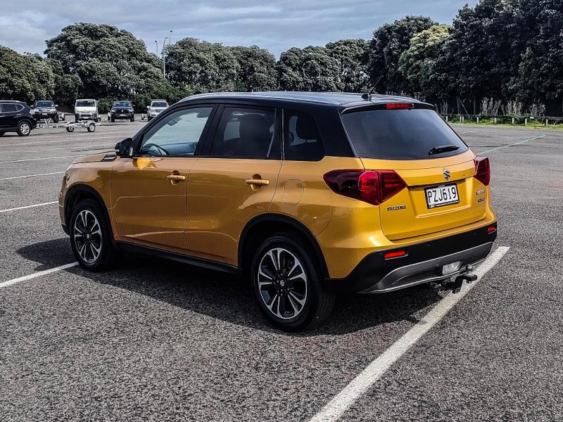 2023 Suzuki Vitara JLX Hybrid 2WD