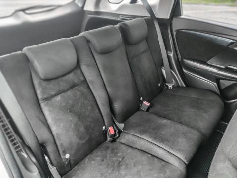 2018 Honda Fit Shuttle Hybrid - Thumbnail