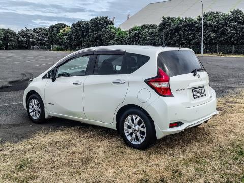 2019 Nissan Note e-Power - Thumbnail