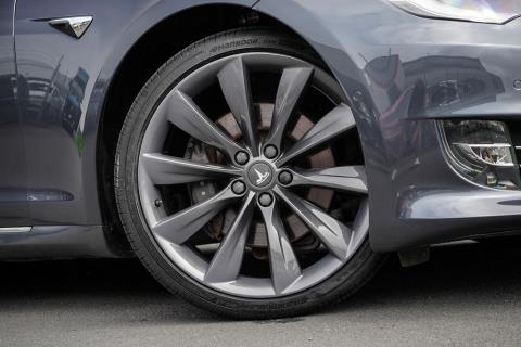 2017 Tesla Model S 90D AWD - Thumbnail