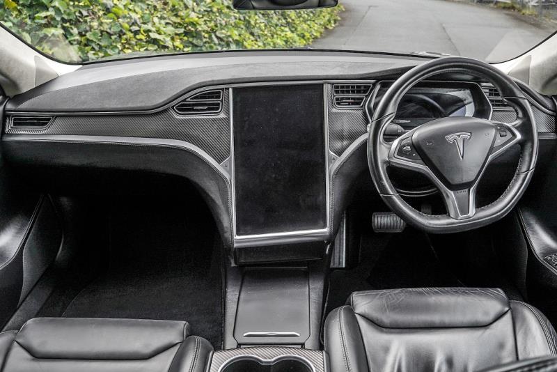 2017 Tesla Model S 90D AWD