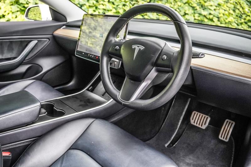 2020 Tesla Model 3 Performance