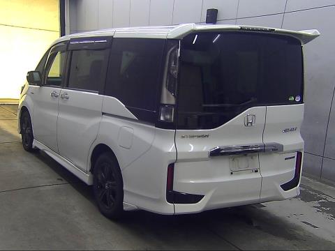 2019 Honda Step Wagon - Thumbnail
