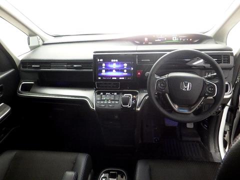 2019 Honda Step Wagon - Thumbnail