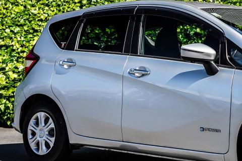 2020 Nissan Note e-Power B - Thumbnail