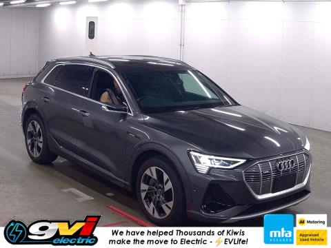 2022 Audi E-Tron 55 Quattro S Line - Thumbnail