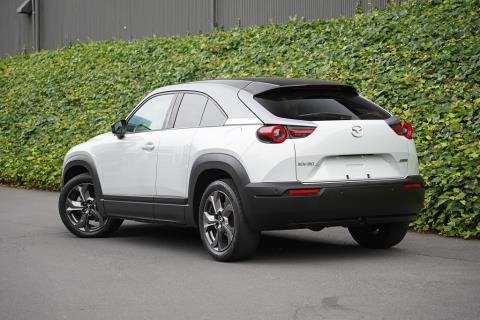 2021 Mazda MX-30 20S e-Skyactive - Thumbnail