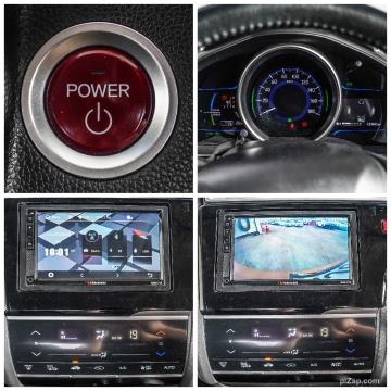 2013 Honda Fit Hybrid / Jazz RS - Thumbnail