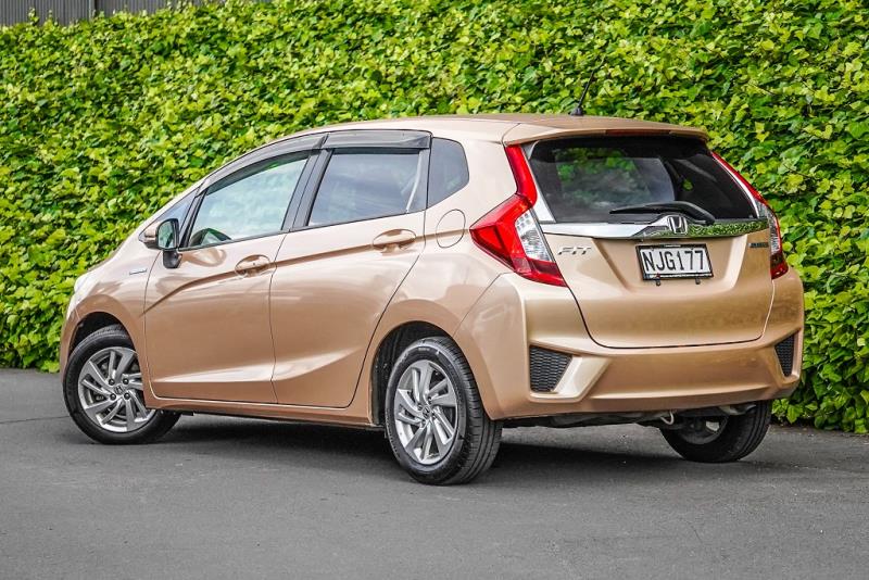 2013 Honda Fit Hybrid / Jazz RS
