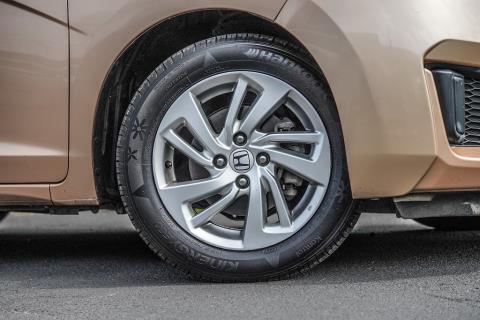 2013 Honda Fit Hybrid / Jazz RS - Thumbnail