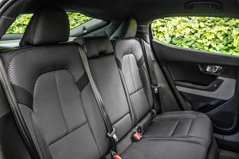 2022 Polestar 2 SRSM 69kWh/EV/FD - Thumbnail