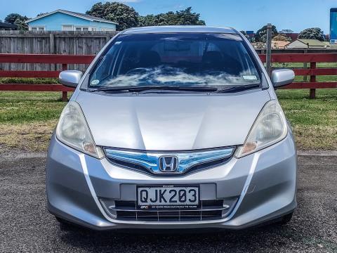 2012 Honda Fit Hybrid / Jazz - Thumbnail