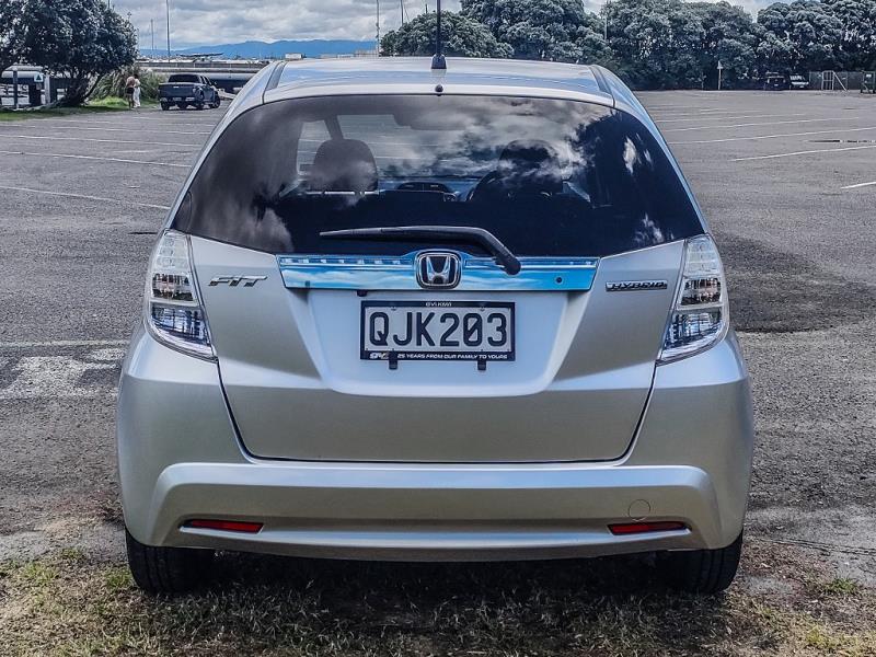 2012 Honda Fit Hybrid / Jazz