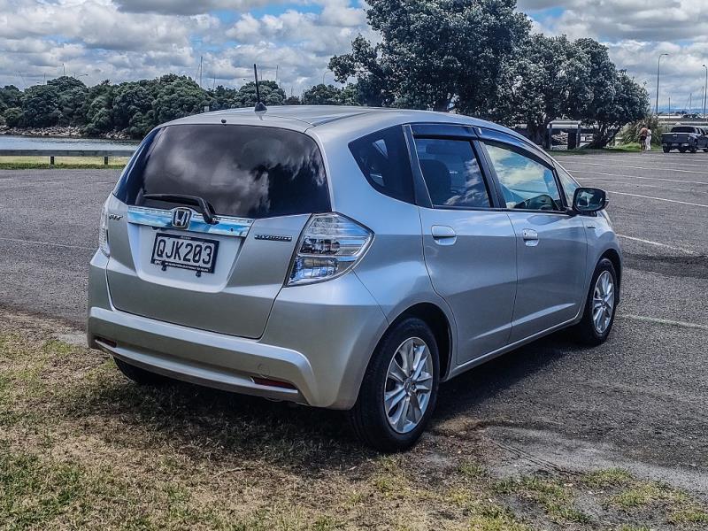 2012 Honda Fit Hybrid / Jazz