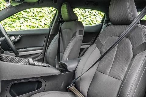 2022 Polestar 2 SRSM 69kWh/EV/FD - Thumbnail