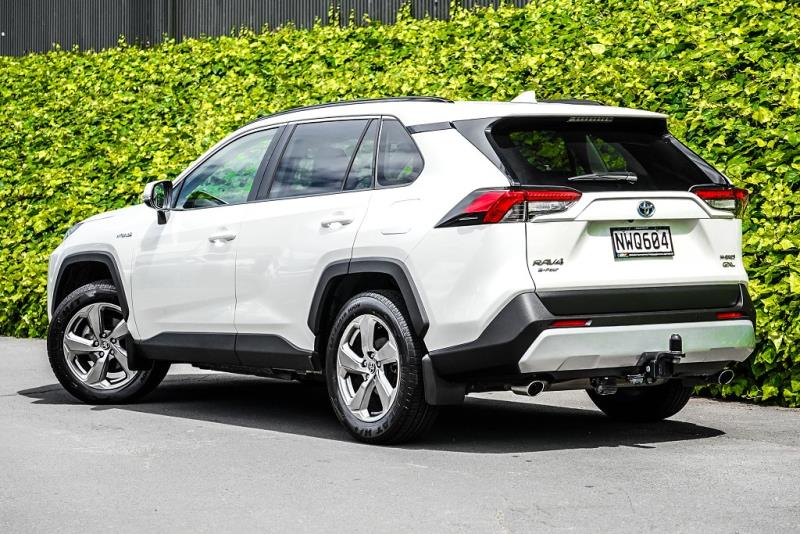 2021 Toyota RAV4 Hybrid E-Four GXL