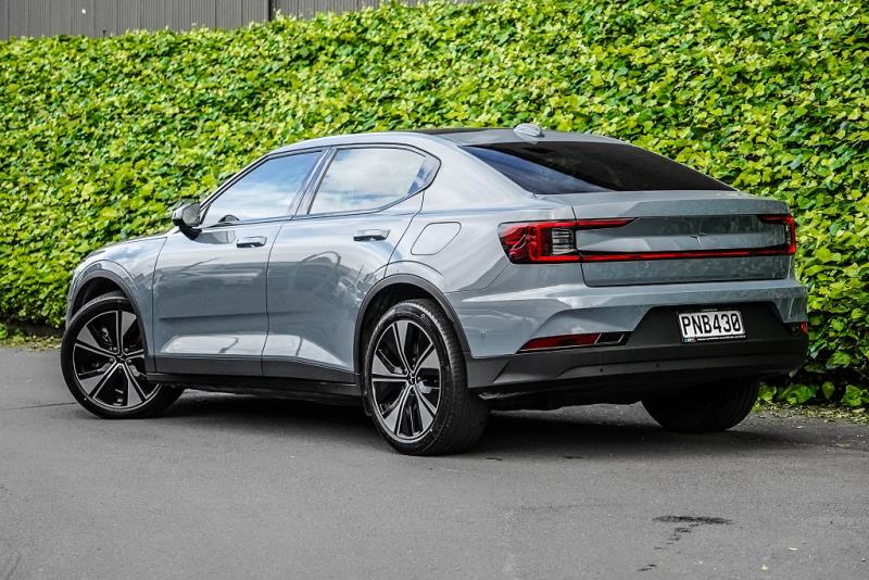 2022 Polestar 2 LRDM PLUS