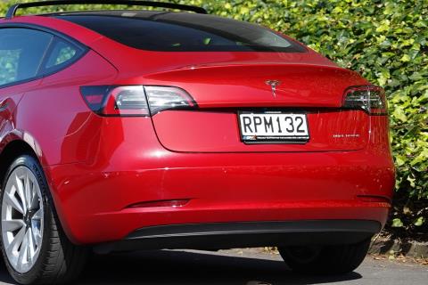 2021 Tesla Model 3 Dual Motor - Thumbnail