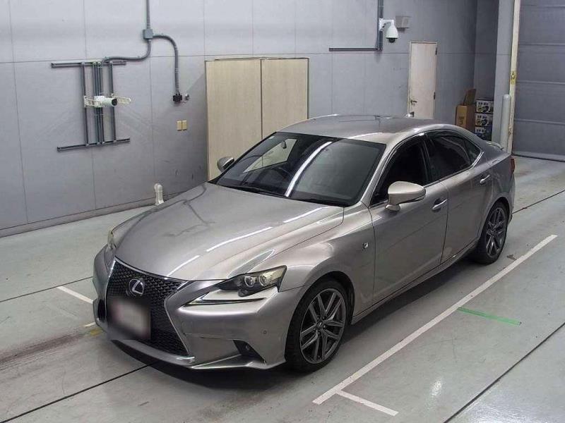2013 Lexus IS 300h