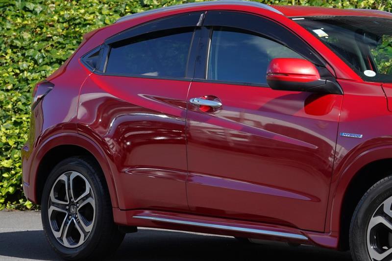 2017 Honda Vezel Z Hybrid / HR-V