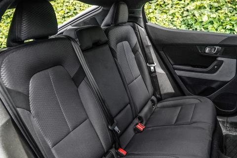 2022 Polestar 2 SRSM 69kWh - Thumbnail