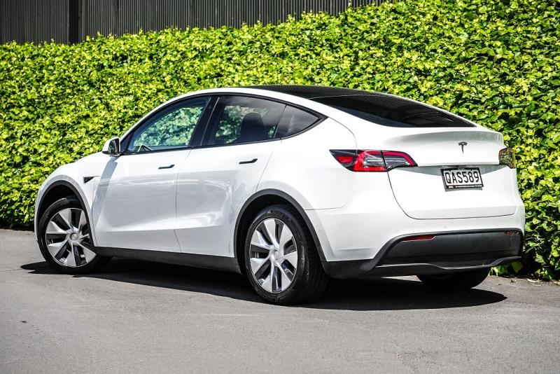 2023 Tesla Model Y RWD 60kWh