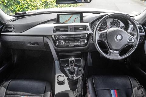 2017 BMW 330e e-Drive Hybrid - Thumbnail