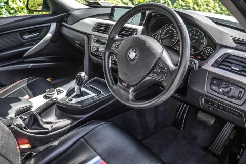 2017 BMW 330e e-Drive Hybrid - Thumbnail