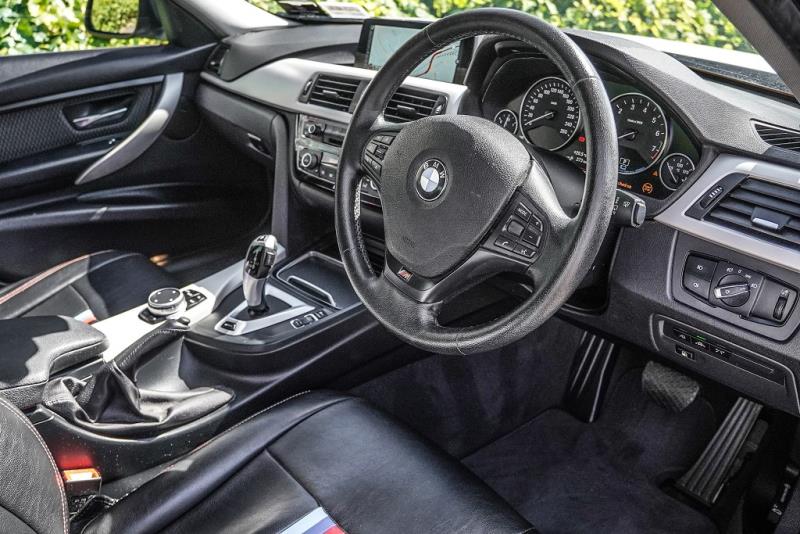 2017 BMW 330e e-Drive Hybrid