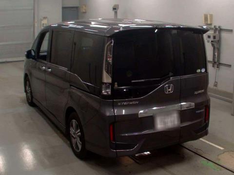 2018 Honda Step Wagon - Thumbnail