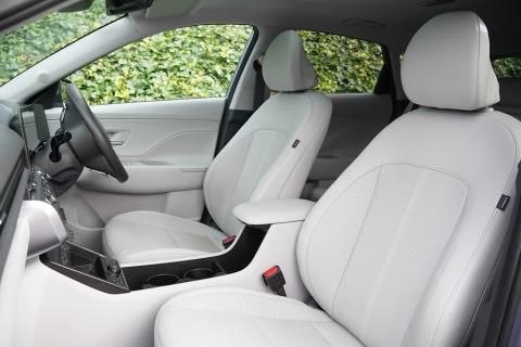 2024 Hyundai Kona Lounge 64kWh - Thumbnail